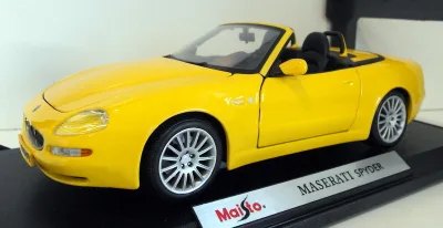 Maserati Spyder V8
