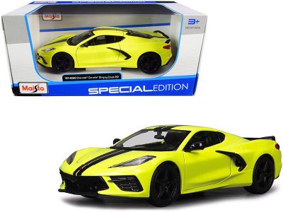 Chevrolet Corvette Stingray Coupe Z51 Yellow With