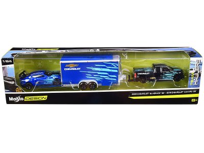 Chevrolet Silverado SS Pickup Truck With Bed Cover