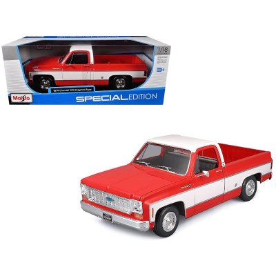 Chevrolet C10 Cheyenne Super Pickup Truck