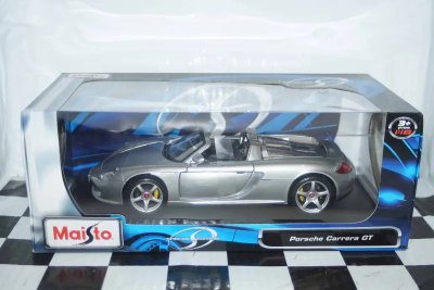 Porsche Carrera GT Silver