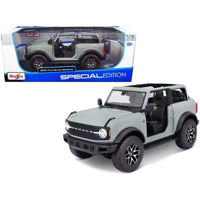 Ford Bronco Badlands Light Gray "Special Edition