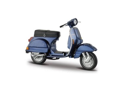 Vespa P150X In Dark