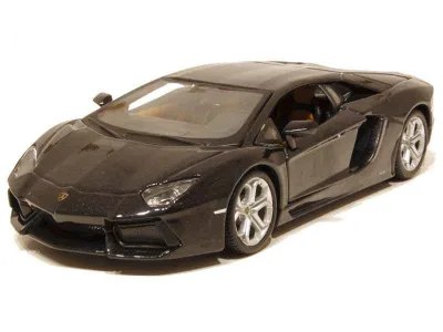 Lamborghini Aventador LP 700-4