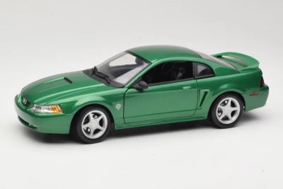 Ford Mustang GT SN95