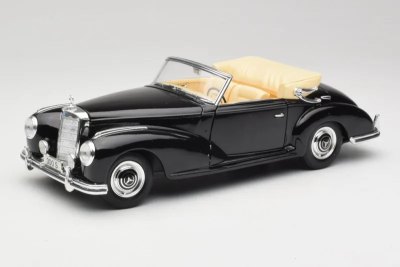 Mercedes-Benz 300SC Obsidian