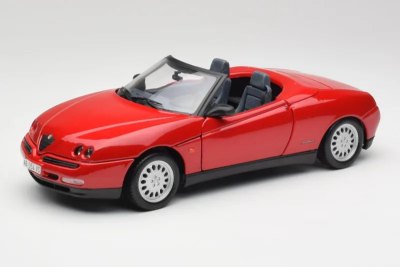 Alfa Romeo Spider 916