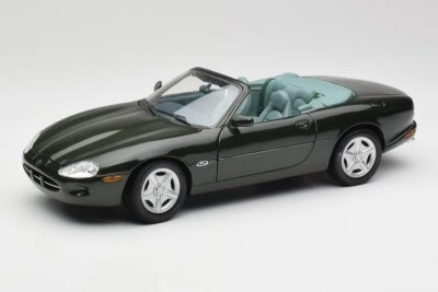 Jaguar XK8 X100 Cabriolet British Racing