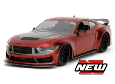 Ford Dark Horse, Red Metallic