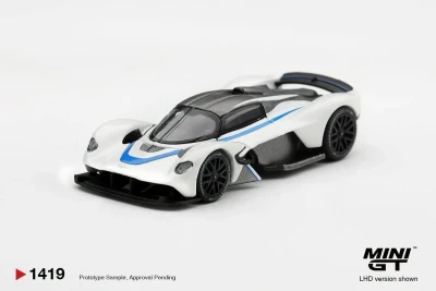 Aston Martin Valkyrie Escaping White