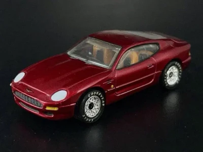 Aston Martin DB7