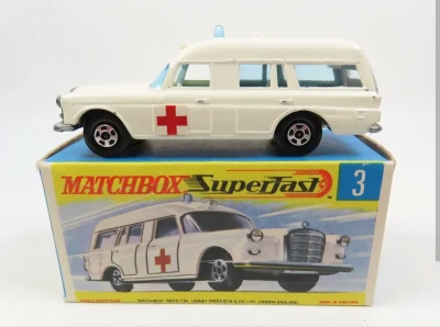 Mercedes Benz Binz Ambulance