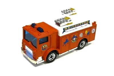 Mack Auxiliary Power Truck
